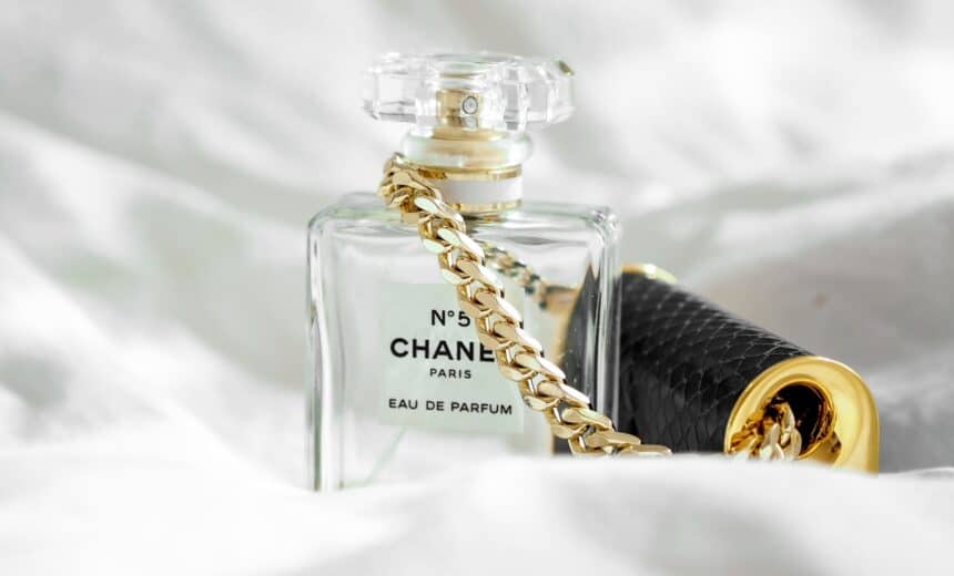 Chanel_N5_Perfume