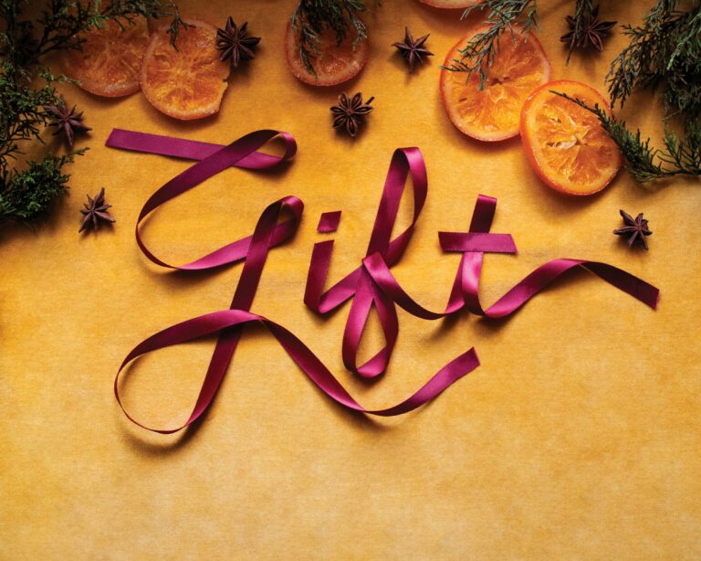 Aesthetic Amazon Gifts for Her (2025–2026): Chic, Minimal & Under $50